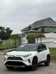 Toyota RAV4 2021 White for sale