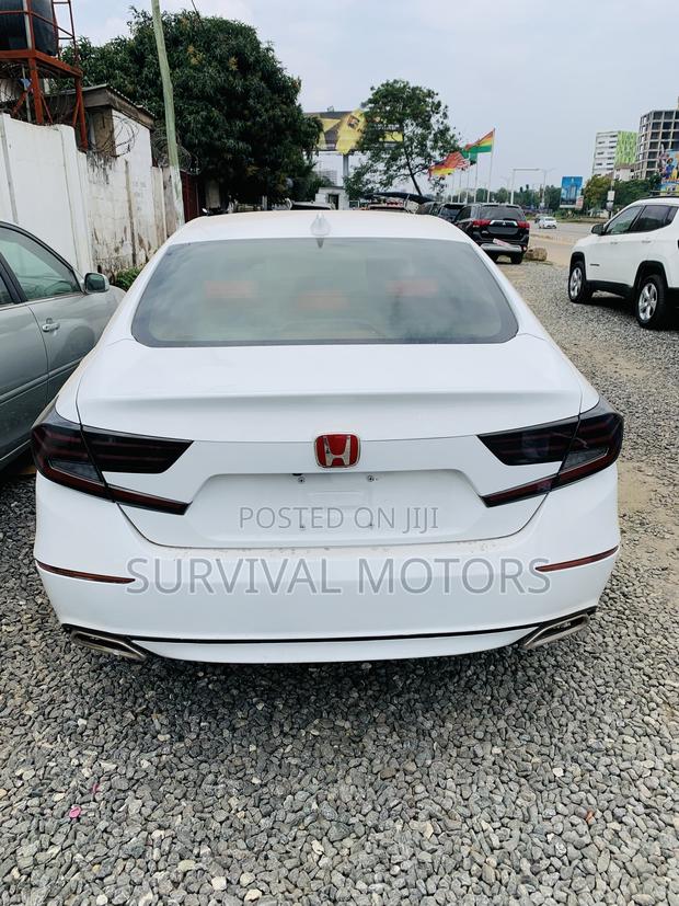 Honda Accord Sport 2.0T 2018 White