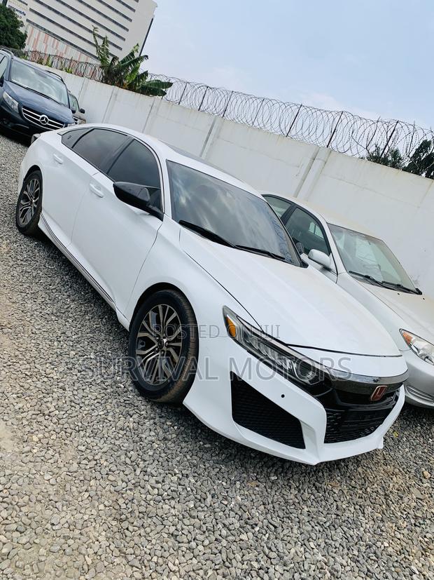 Honda Accord Sport 2.0T 2018 White