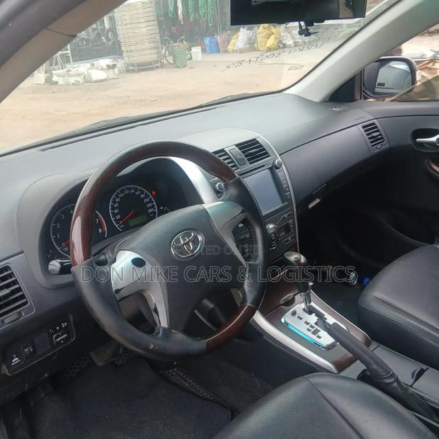 Toyota Corolla 2013 Gray