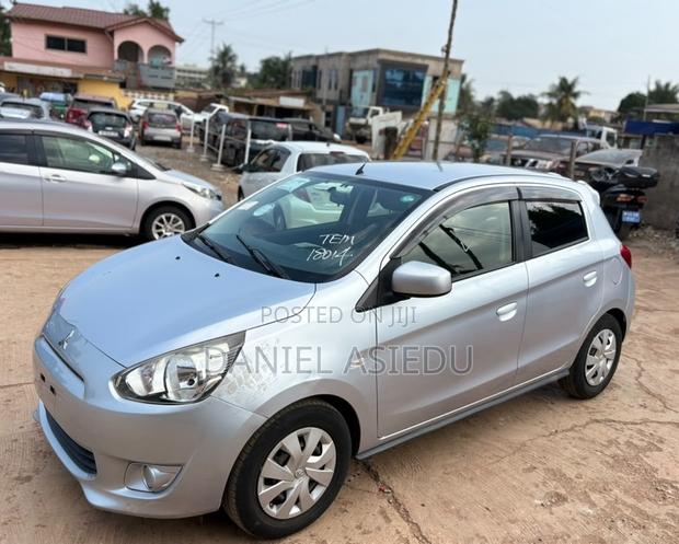 Mitsubishi Mirage 2012 Silver