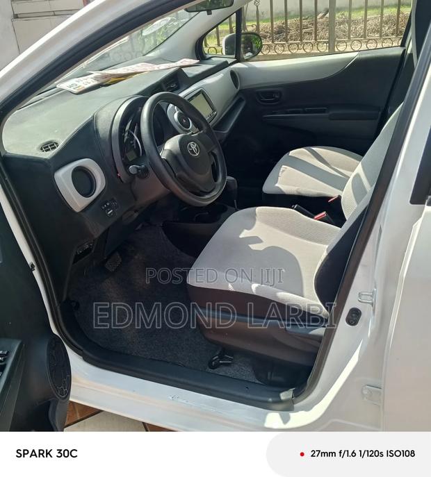 Toyota Vitz 2013 White