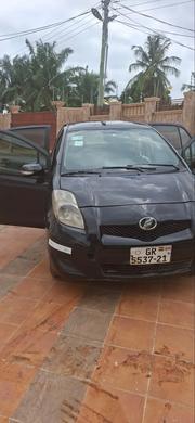 Toyota Vitz 2010 Black for sale