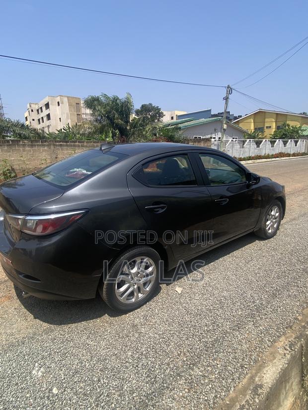 Toyota Yaris iA 1.5 FWD 2017 Black