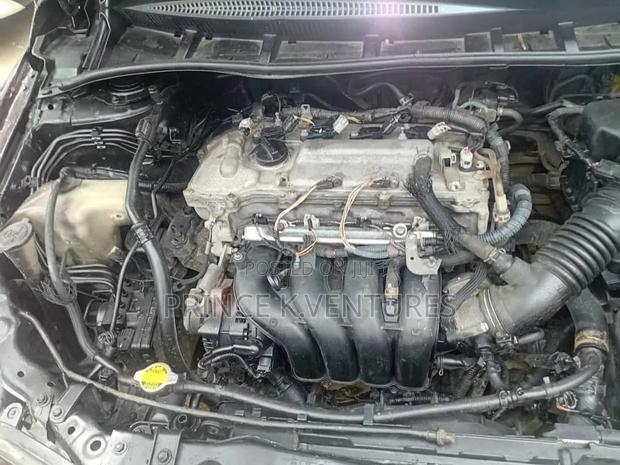 Toyota Corolla L 4dr Sedan (1.8L 4cyl 5M) 2012 Brown
