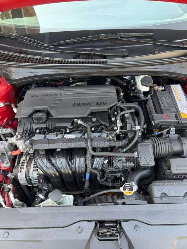 Hyundai Elantra SEL 2022 Red