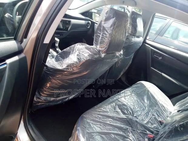 Toyota Corolla 2019 Gray