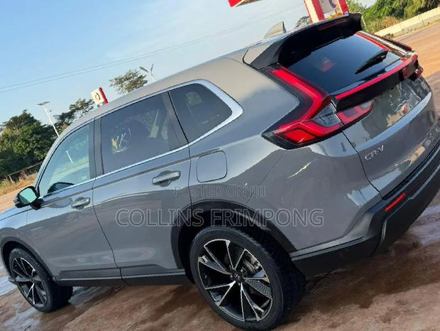 Honda CR-V 2024 Gray