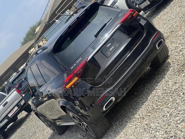 New Mercedes-Benz GLE-Class 2025 Black