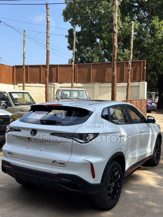 New Changan X5 Plus 1.5 Blue Core FWD 2025 White