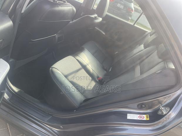 Toyota Camry SE 4dr Sedan (2.5L 4cyl 6A) 2015 Gray