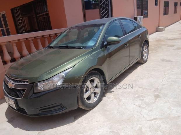 Chevrolet Cruze 2012 Green