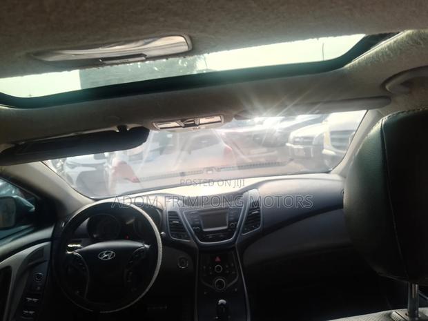 Hyundai Elantra 2014 White