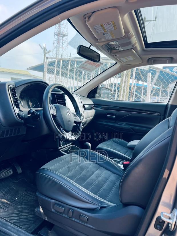 Mitsubishi Outlander SEL S-AWC 2020 Gray