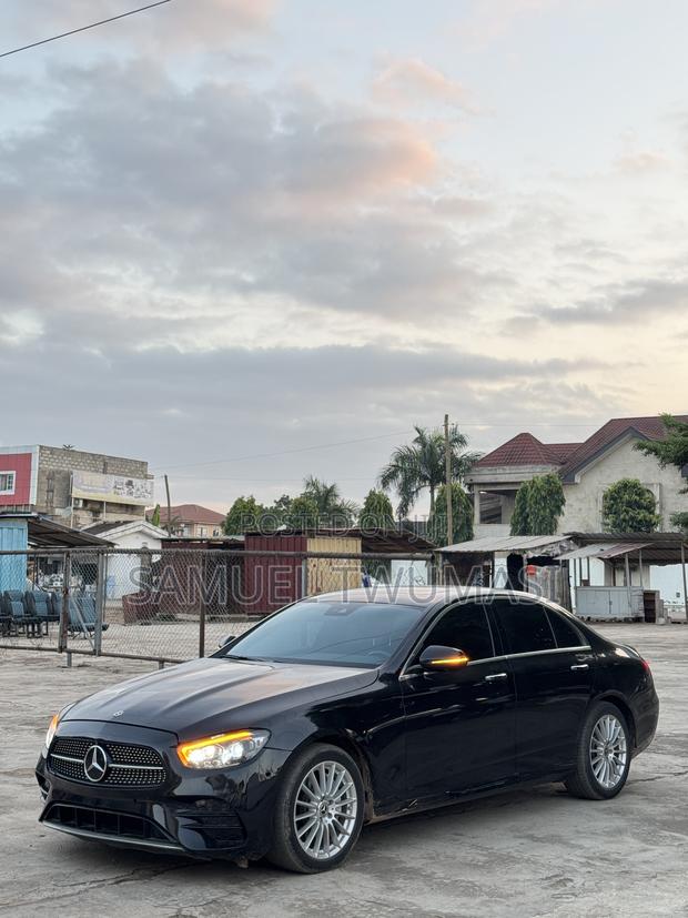 Mercedes-Benz E350 2021 Black