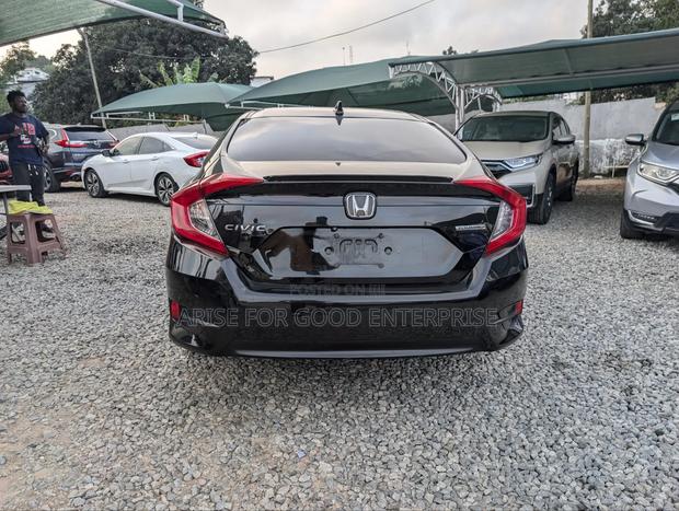 Honda Civic Touring 4dr Sedan (1.5L 4cyl) 2017 Black