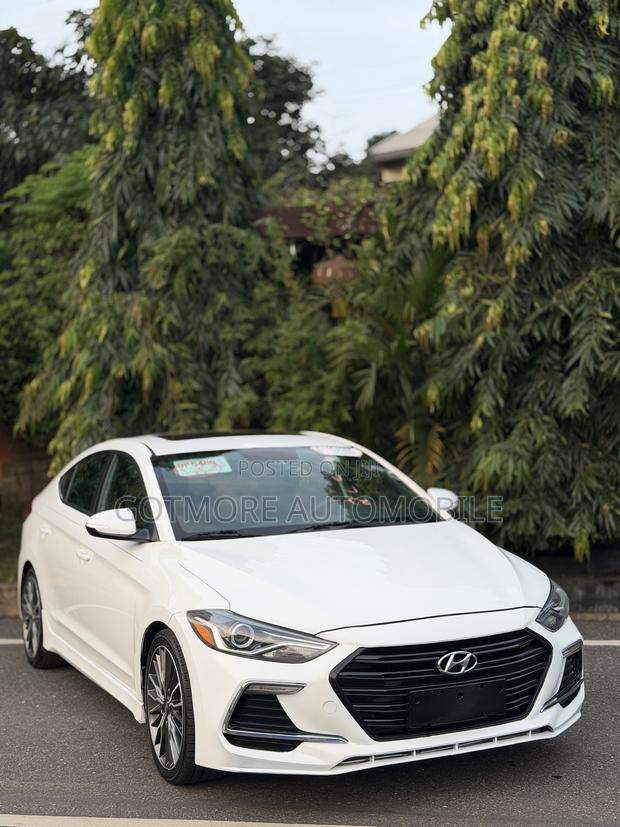 Hyundai Elantra Sport 2018 White
