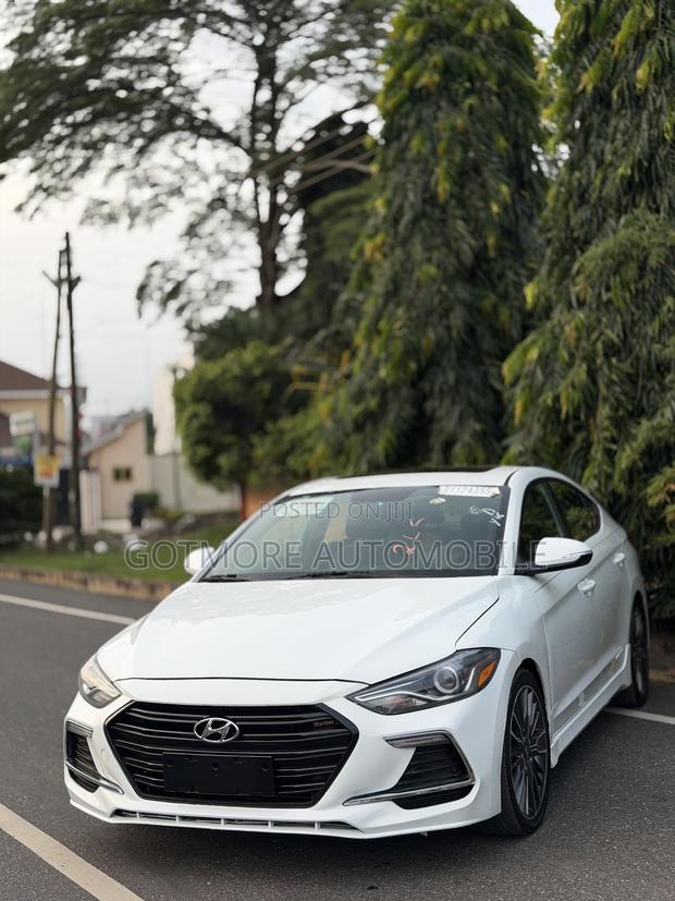 Hyundai Elantra Sport 2018 White