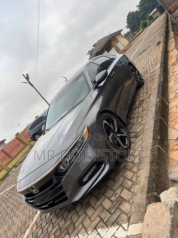 Honda Accord Sport 2018 Gray