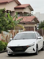 Hyundai Elantra Limited 2023 White for sale