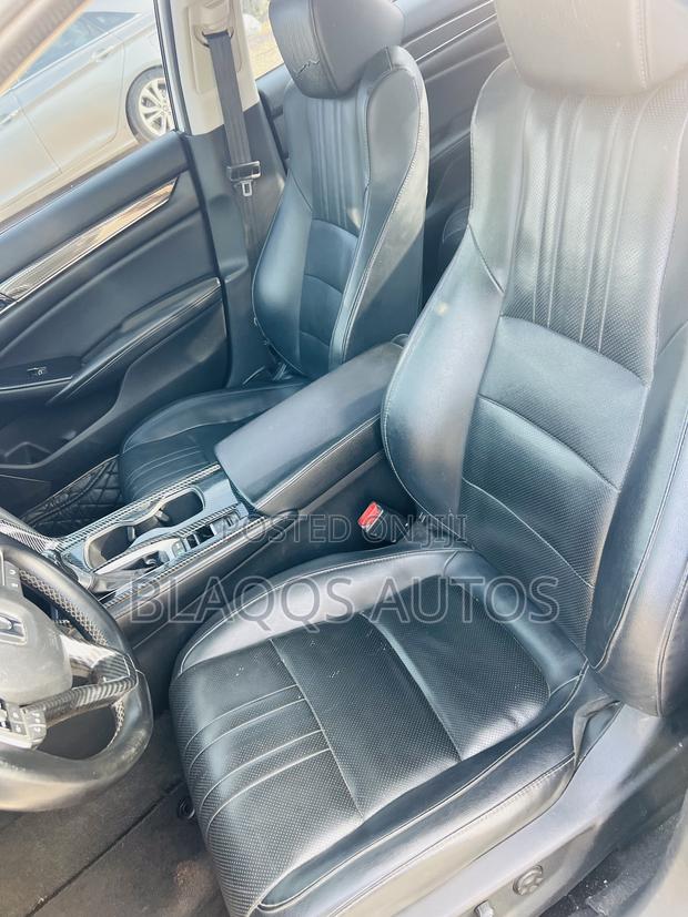 Honda Accord 2018 White