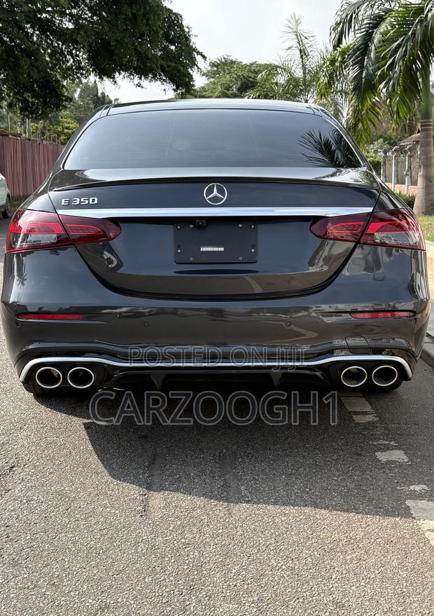 Mercedes-Benz E300 2021 Gray