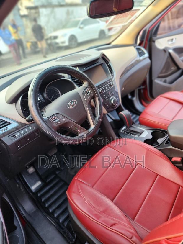Hyundai Santa Fe SE AWD 2017 Brown