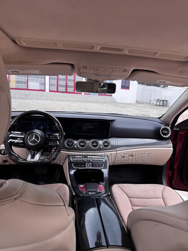 Mercedes-Benz C300 2018