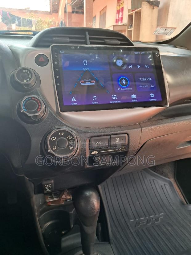 Honda Fit Automatic 2012 Off white