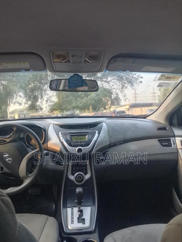 Hyundai Elantra 2013 Gray