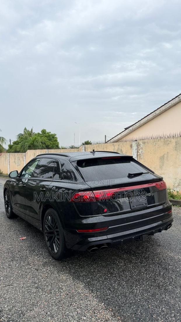 Audi RS Q8 Base 2024 Black