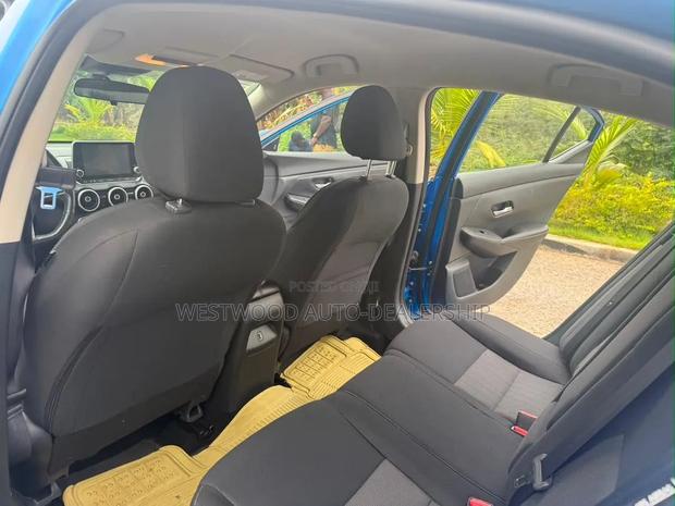 Nissan Sentra SV 2022 Blue