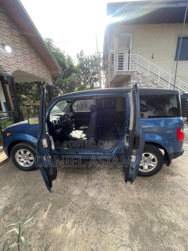 Honda Element 2007 Blue