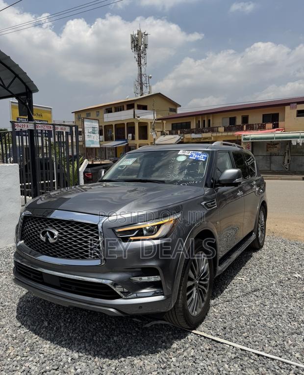 Infiniti QX80 2018 Gray