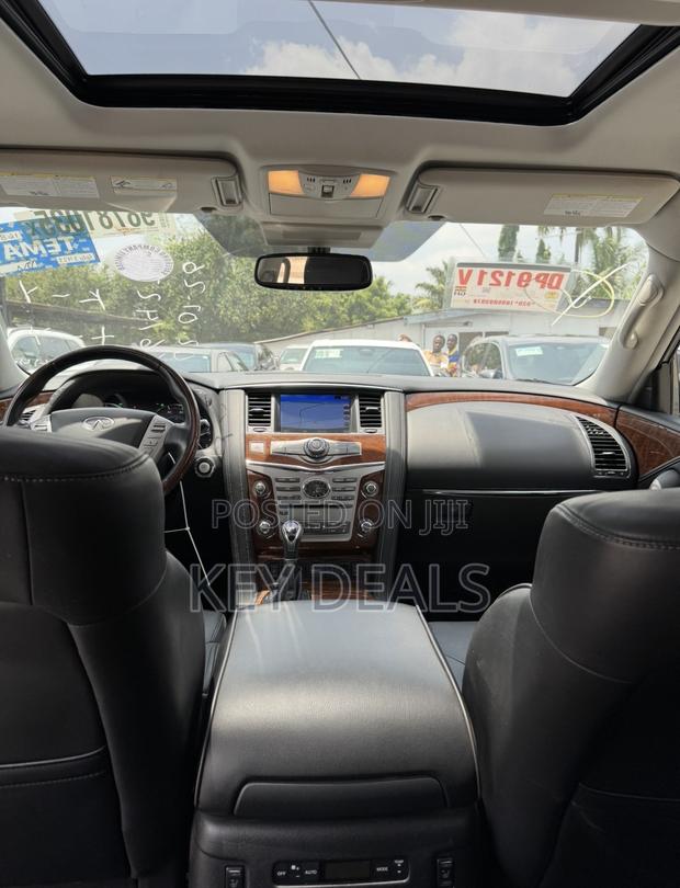 Infiniti QX80 2018 Gray