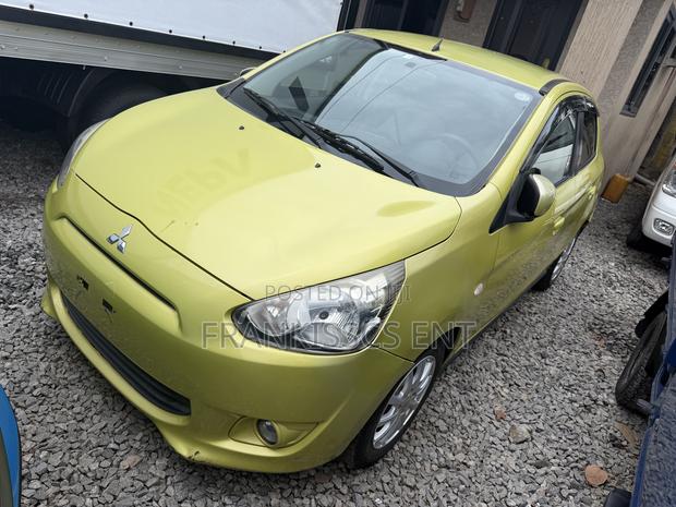 Mitsubishi Mirage DE 4dr Hatchback (1.2L 3cyl 5M) 2014 Green