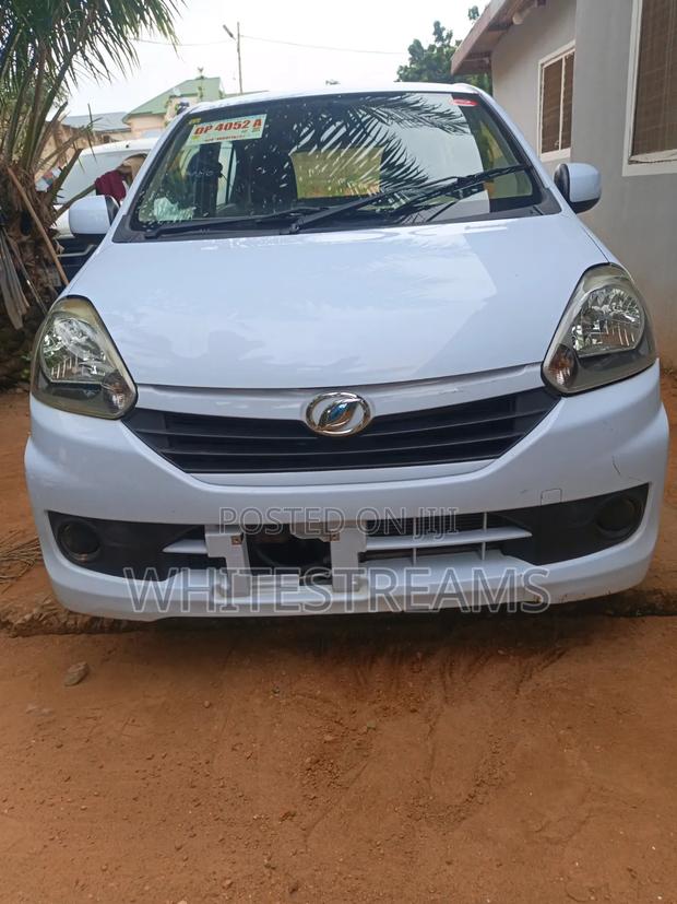 Daihatsu Mira 2016 Blue
