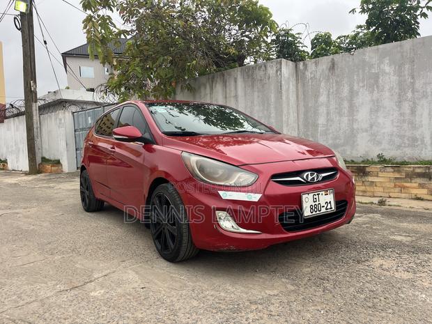Hyundai Accent 2012 Black