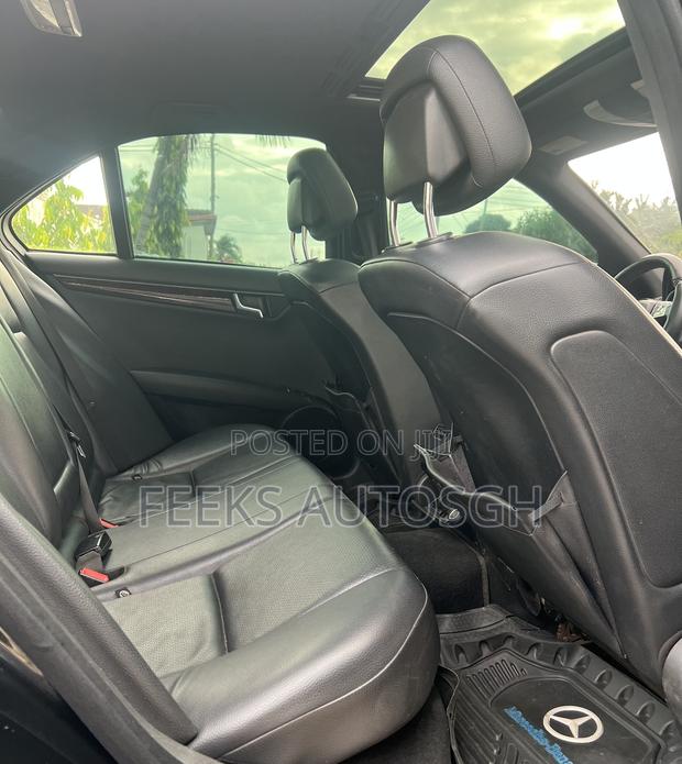 Mercedes-Benz C250 2014 Black