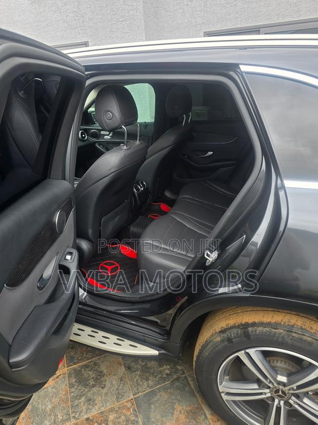 Mercedes-Benz GLC-Class 2020 Black