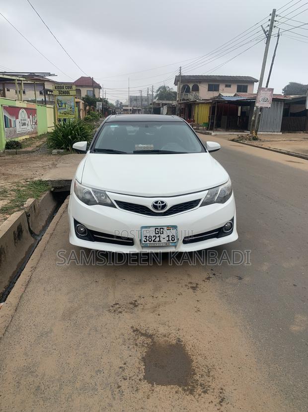 Toyota Camry 2014 White