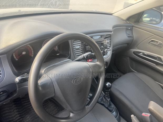 Kia Rio 2011 Black