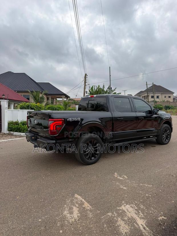 Ford F-150 2025 Black