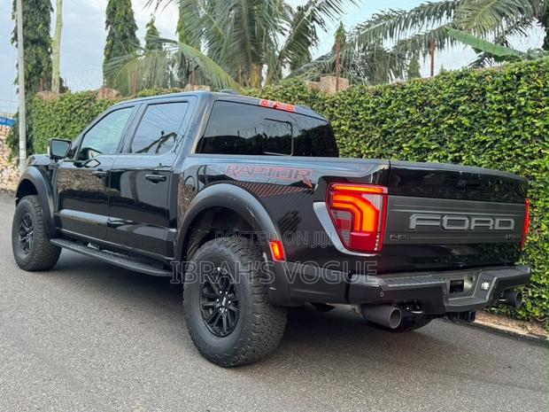 Ford F-150 2025 Black
