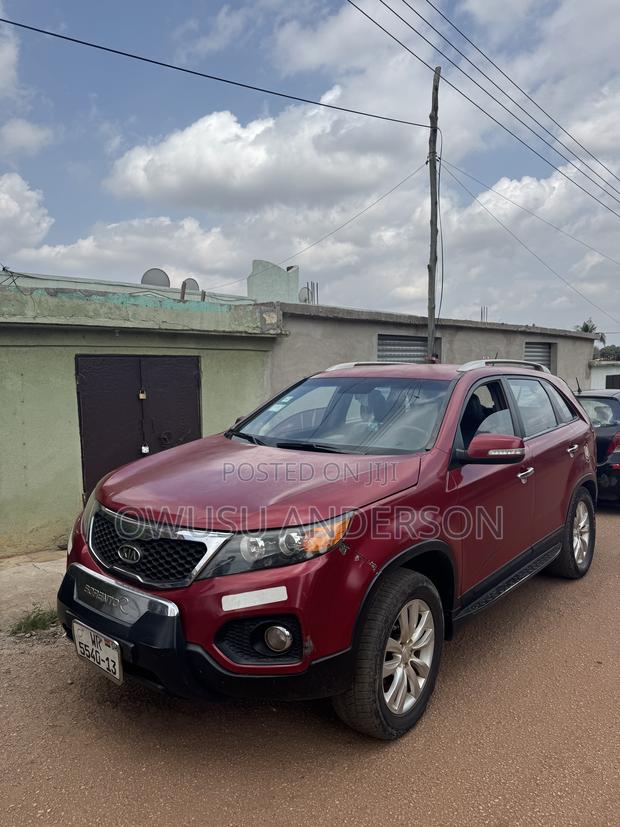 Kia Sorento 2012 Red