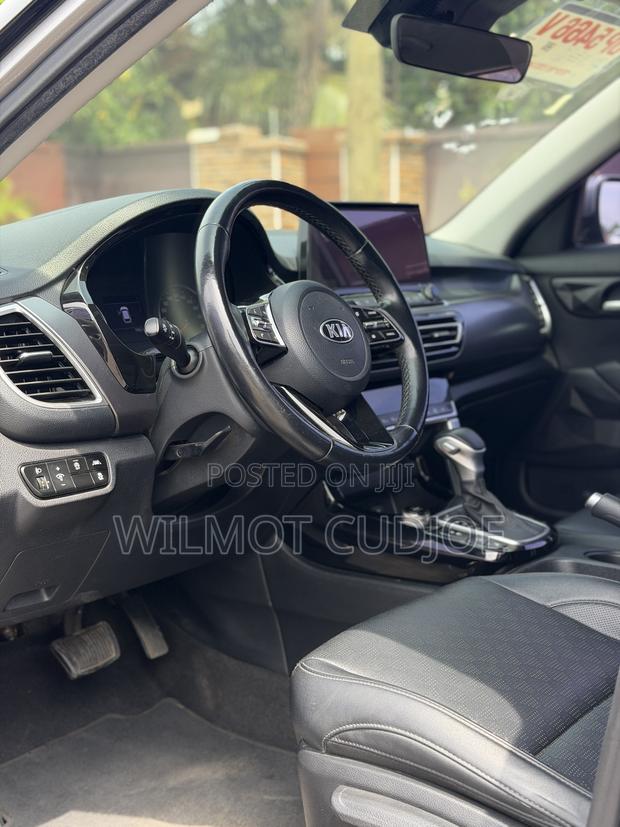 Kia Seltos 1.6 CRDi 4WD 2020 Gray
