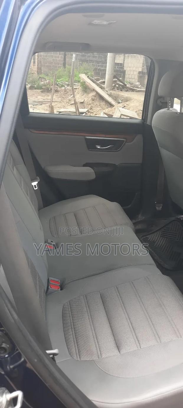Honda CR-V 2018 Blue