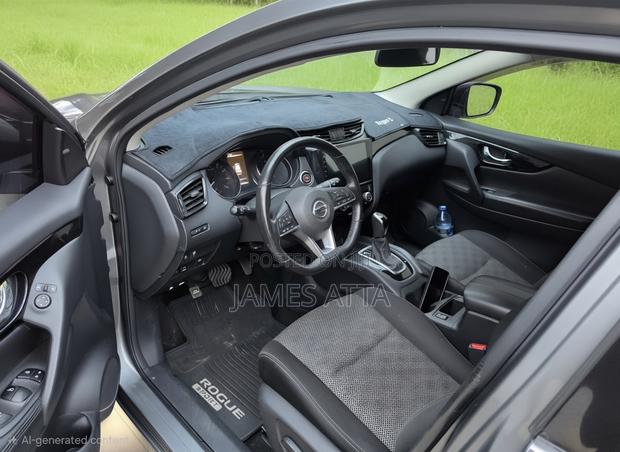 Nissan Rogue S FWD 2018 Gray