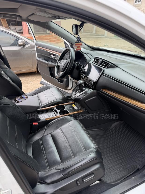Honda CR-V Touring 2022 White