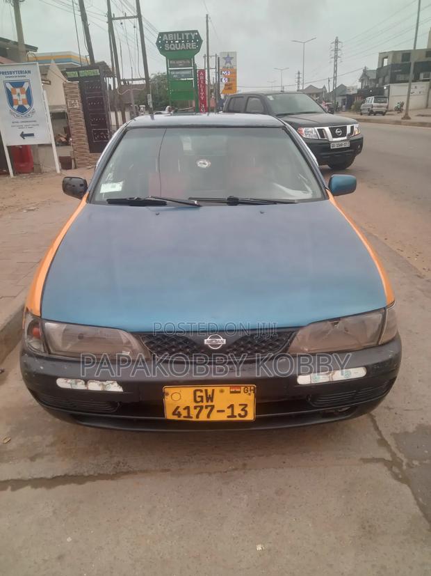 Nissan Almera Tino 2004 Blue